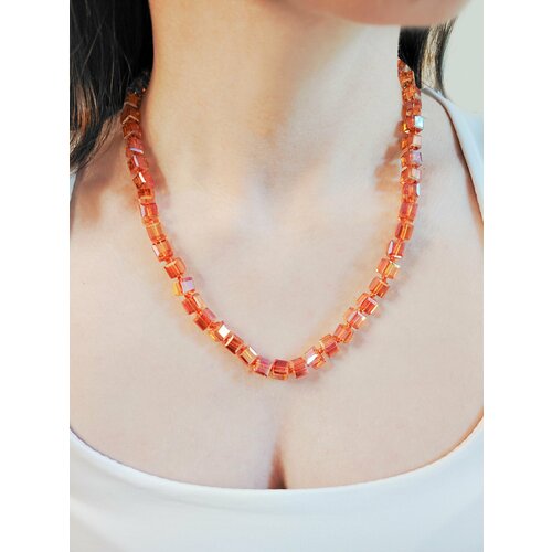 Колье, стекло