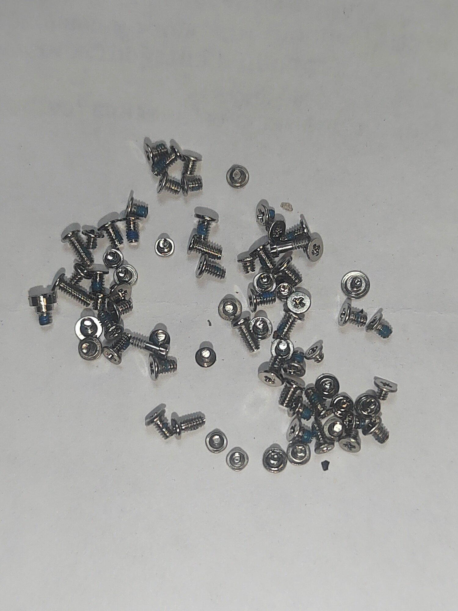 Винты внутренние и втулки для iphone 6 (набор) — фото 1