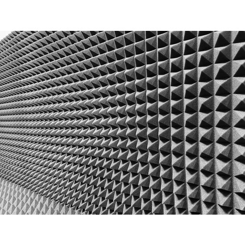 Пирамида 55 мм Акустический поролон размеры 2000х1000х55мм цвет черный