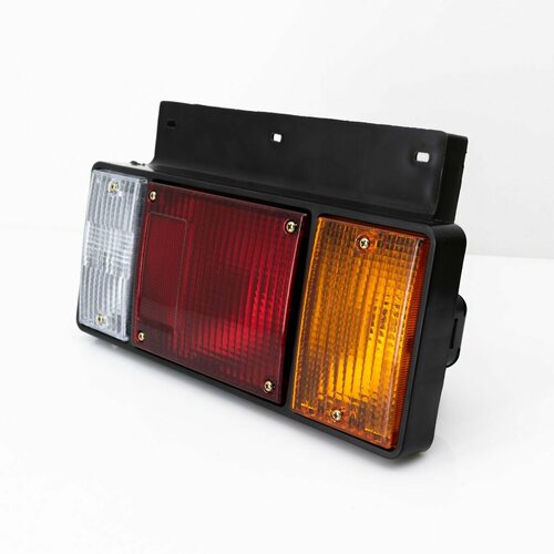Стоп сигнал ISUZU ELF, правый, с задней крышкой, AUTODEPO (квадратная фишка)