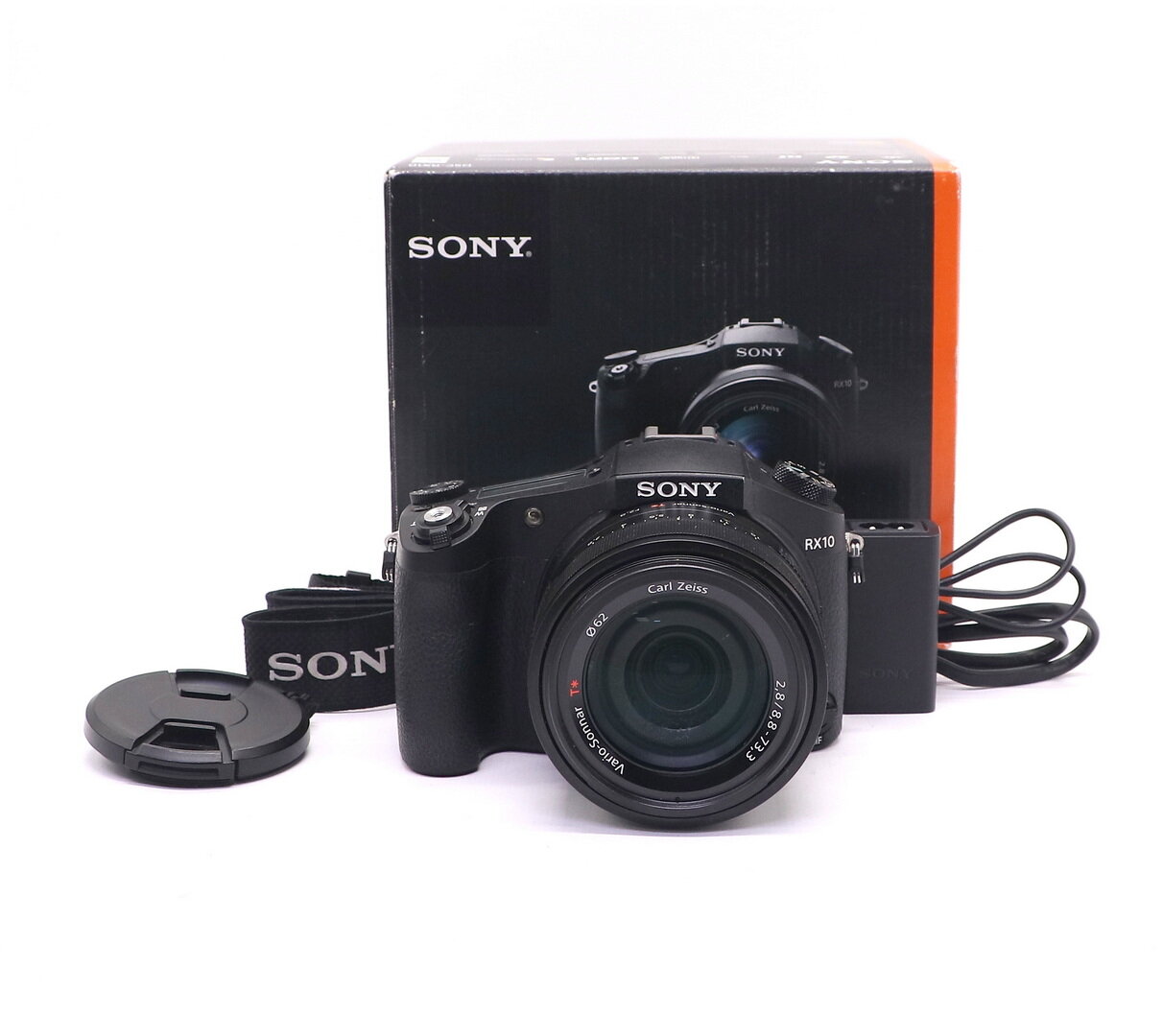 Sony Cyber-shot DSC-RX10 в упаковке