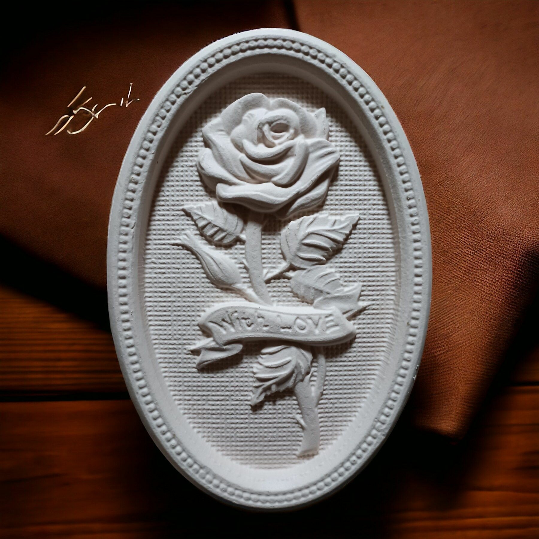 Панель 3D на стену With Love Любовь роза, панно из гипса . Декор для дома, офиса, для интерьера. Оформление пространства и дизайн помещений.