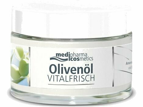 Крем для лица дневной против морщин Medipharma Cosmetics Oliven l