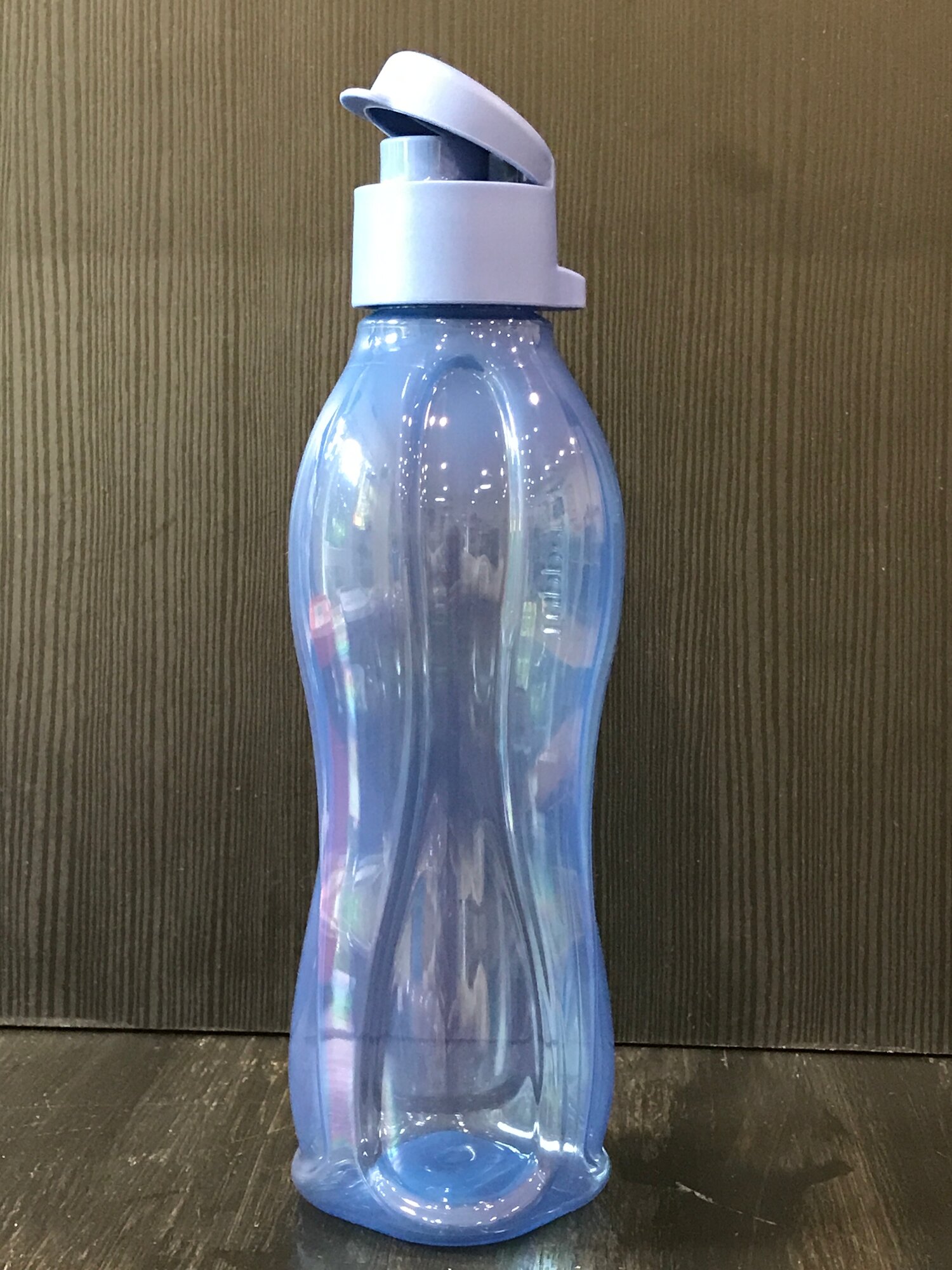 Бутылка для холодных напитков Tupperware Эко с клапаном, синий