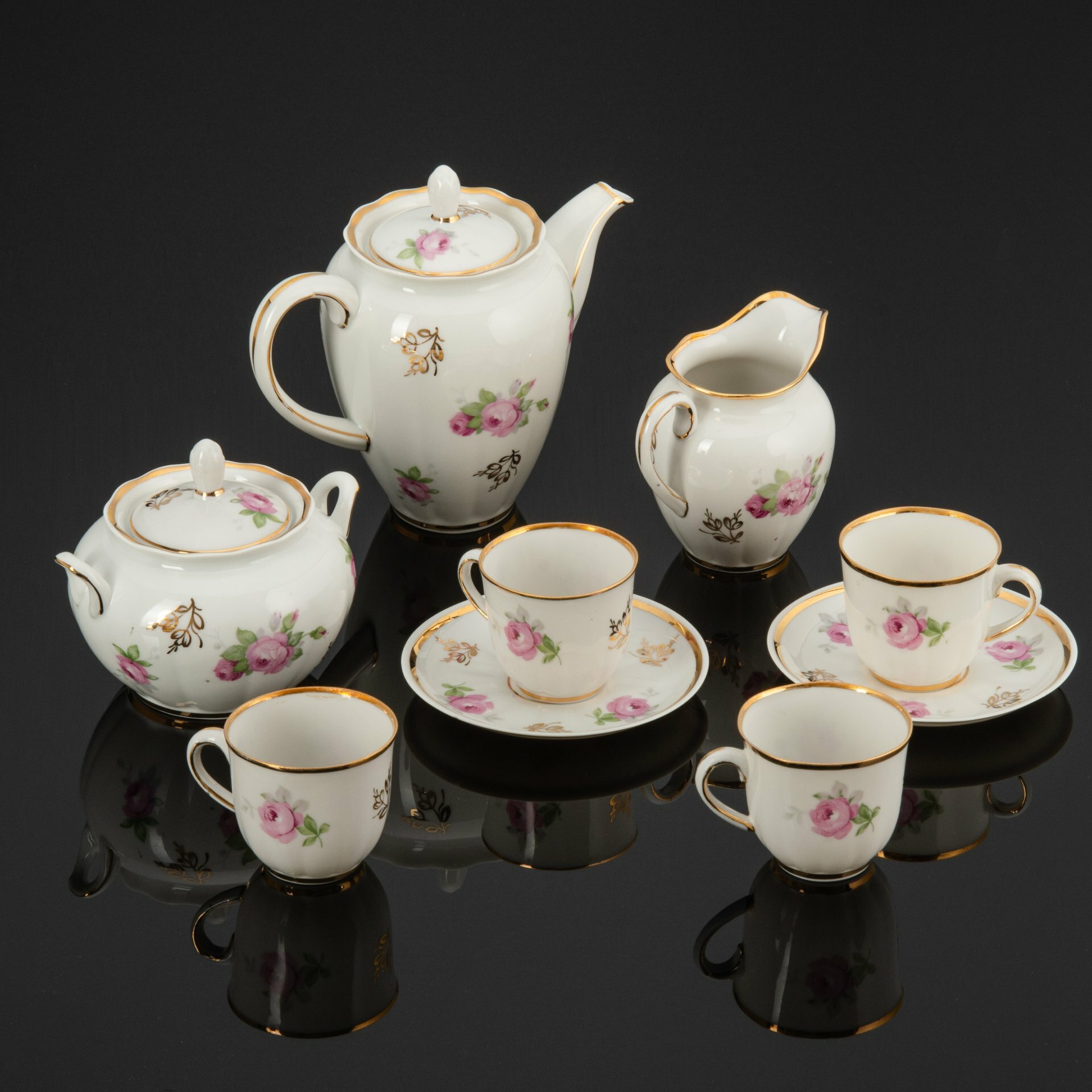 Набор кофейный на 4 персоны с декором в виде роз (9 предметов), фарфор, деколь