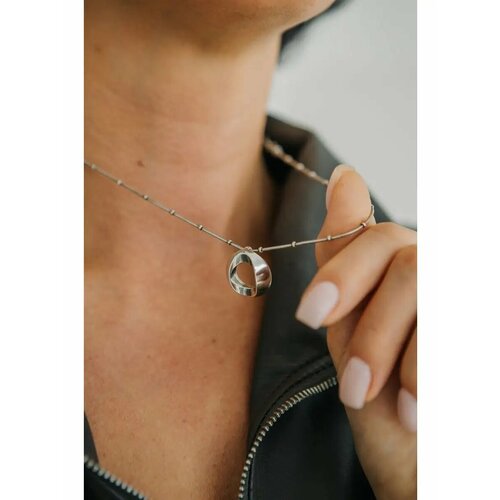 Колье CXC, серый