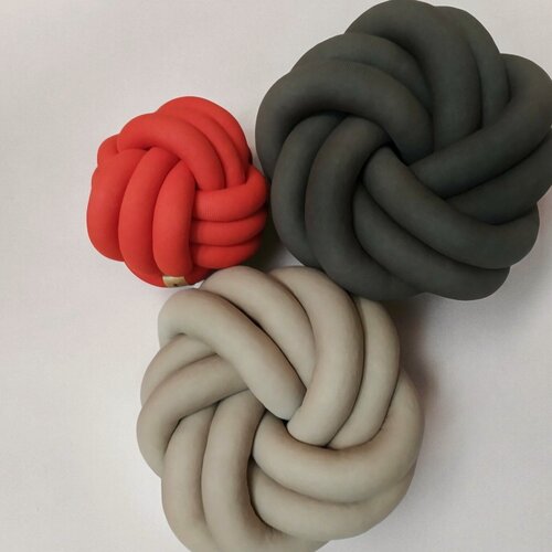 Изображение товара Подушка декоративная 25х25 бежевого цвета. Интерьерная подушка на диван, узел(0017)