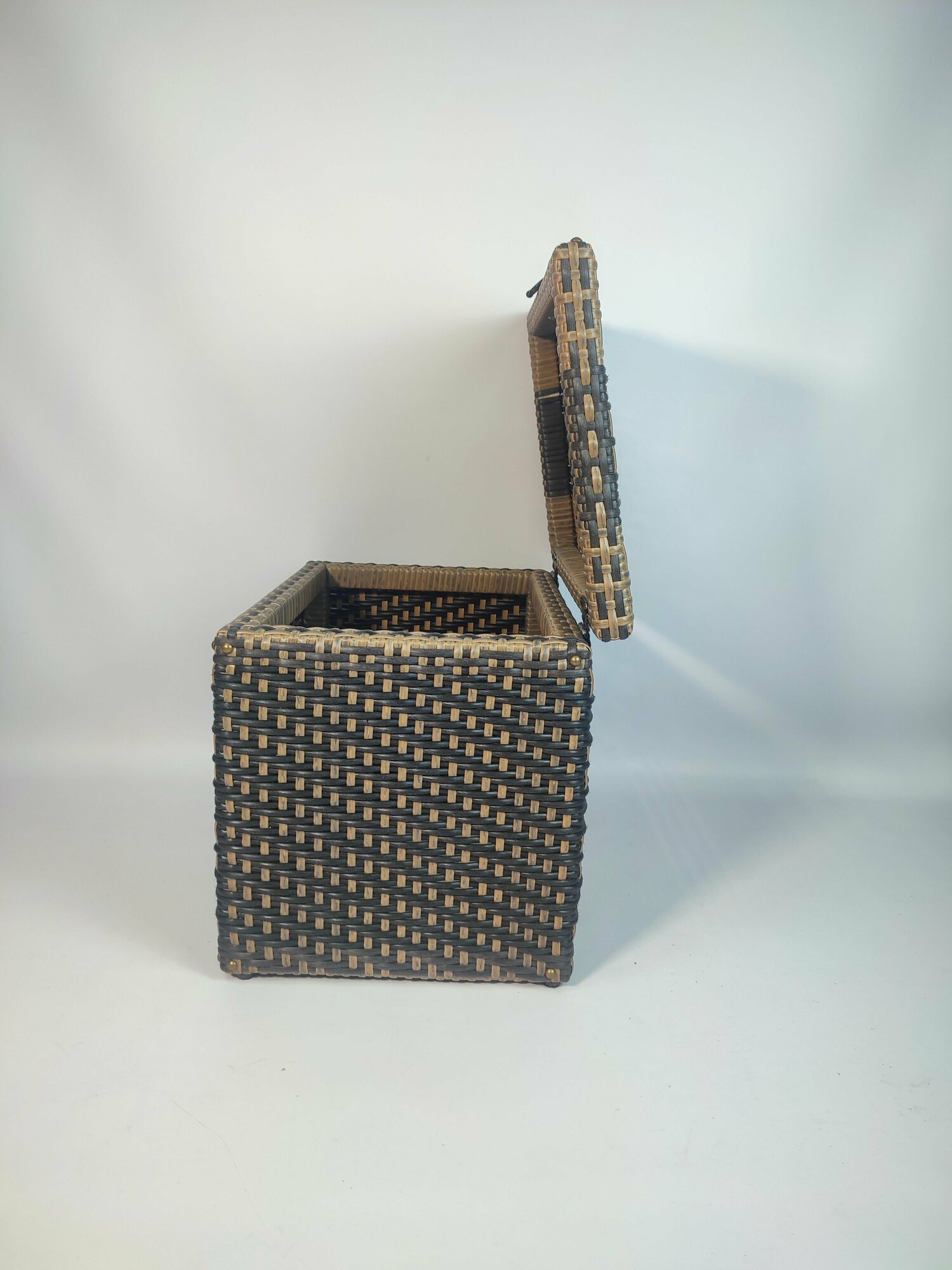 сундук ящик для хранения из искусственного ротанга - фотография № 16