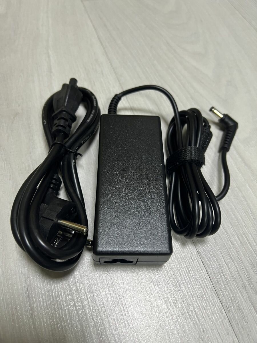 Блок питания для ноутбуков Lenovo 20V 3.25A 5.5x2.5 — фото 5