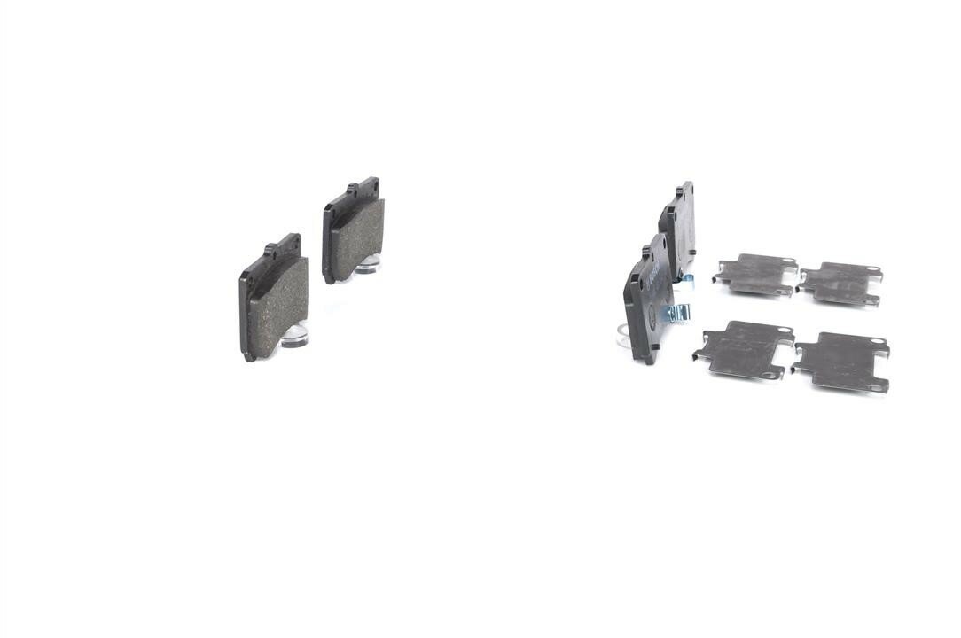 Тормозные колодки Bosch - фото №18