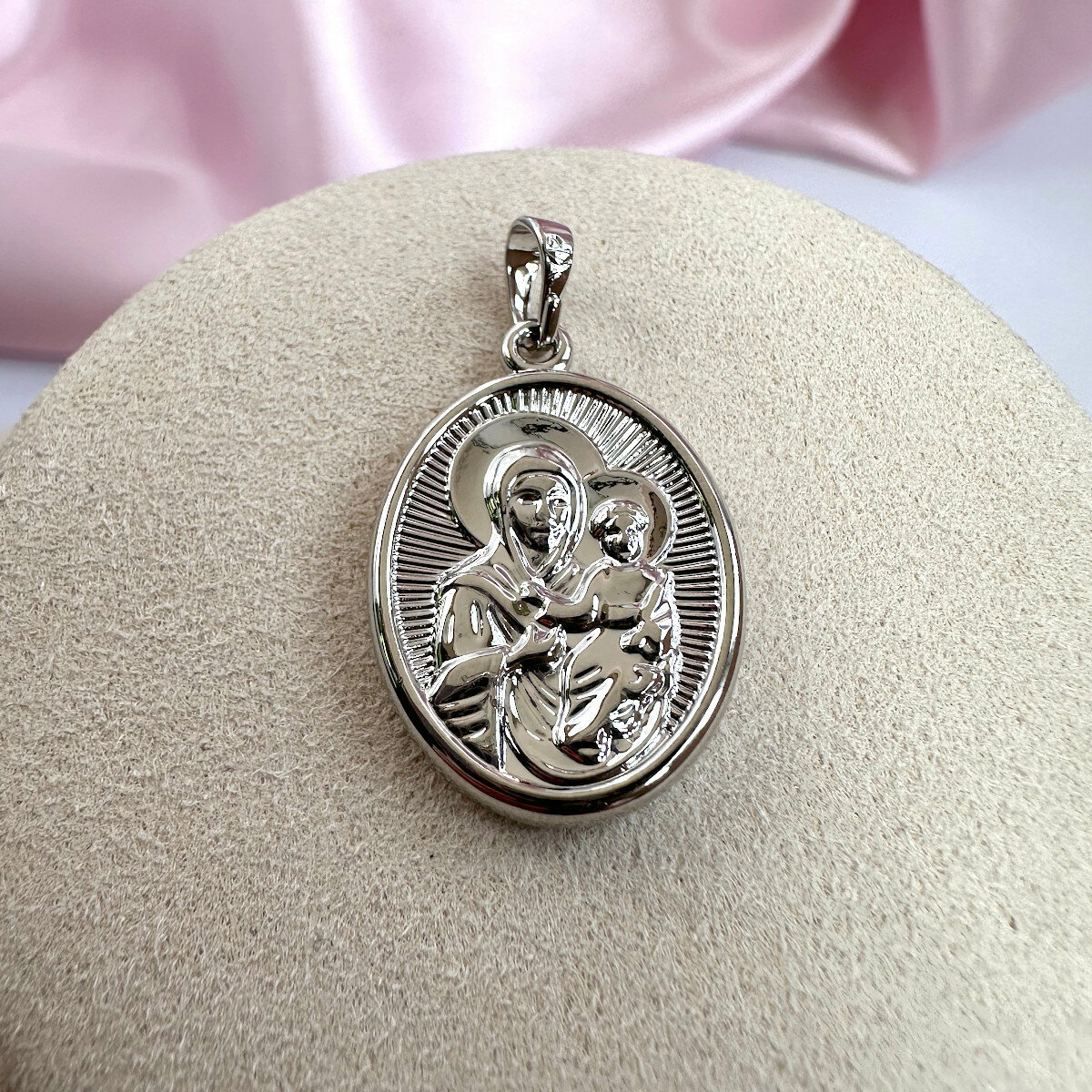 Иконка XUPING JEWELRY Двухсторонняя нательная иконка - Божья Матерь с Богомладенцем & св. Матрона 