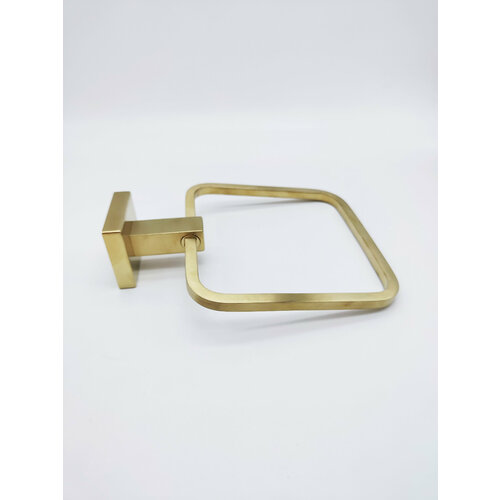 Полотенцедержатель DC8904BG из латуни с покрытием матовое золото 2810₽