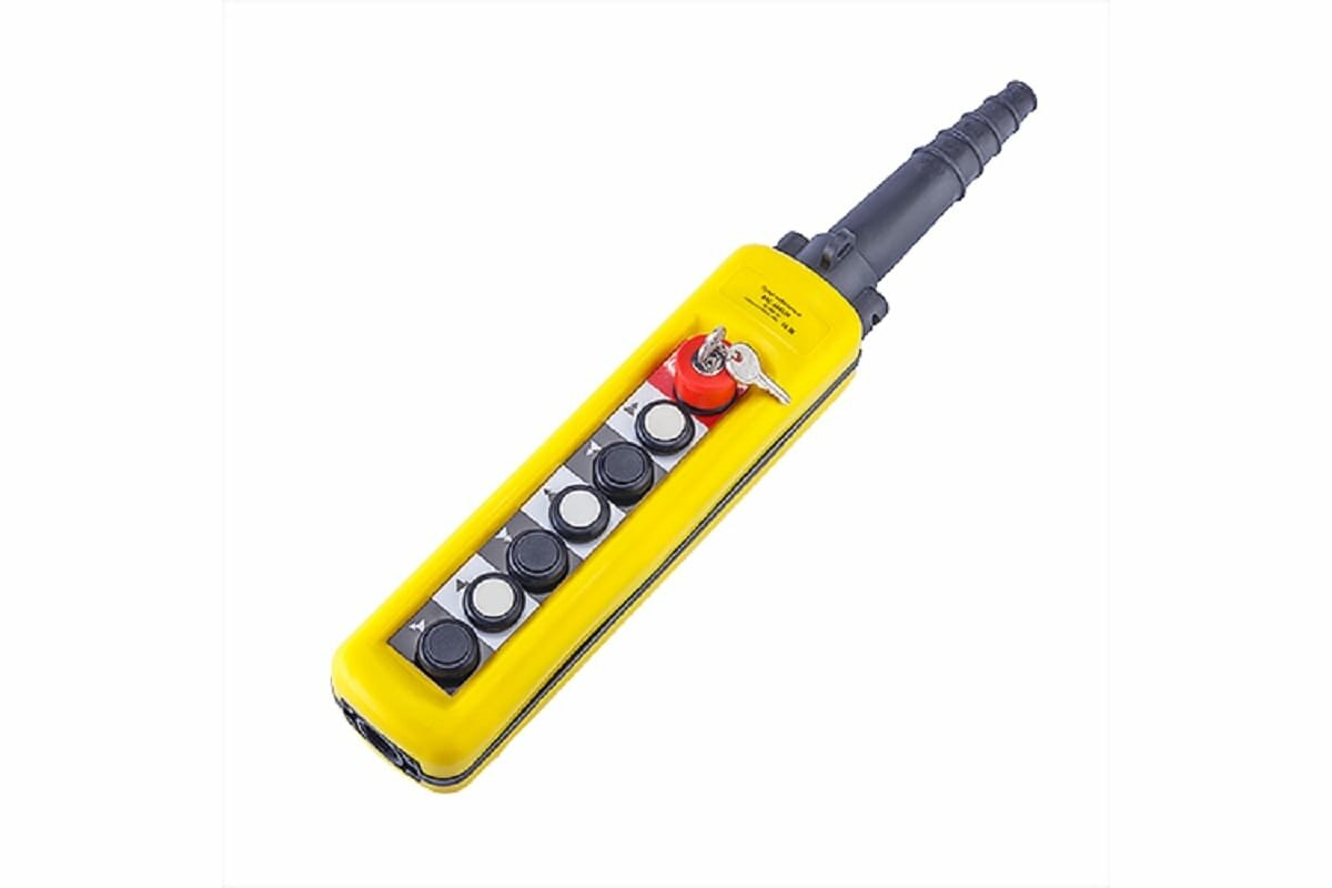 фото XAC-A, Пульт кабельный 6 кнопок, 2-ступенчатая, авар. стоп, ключ, A6913K