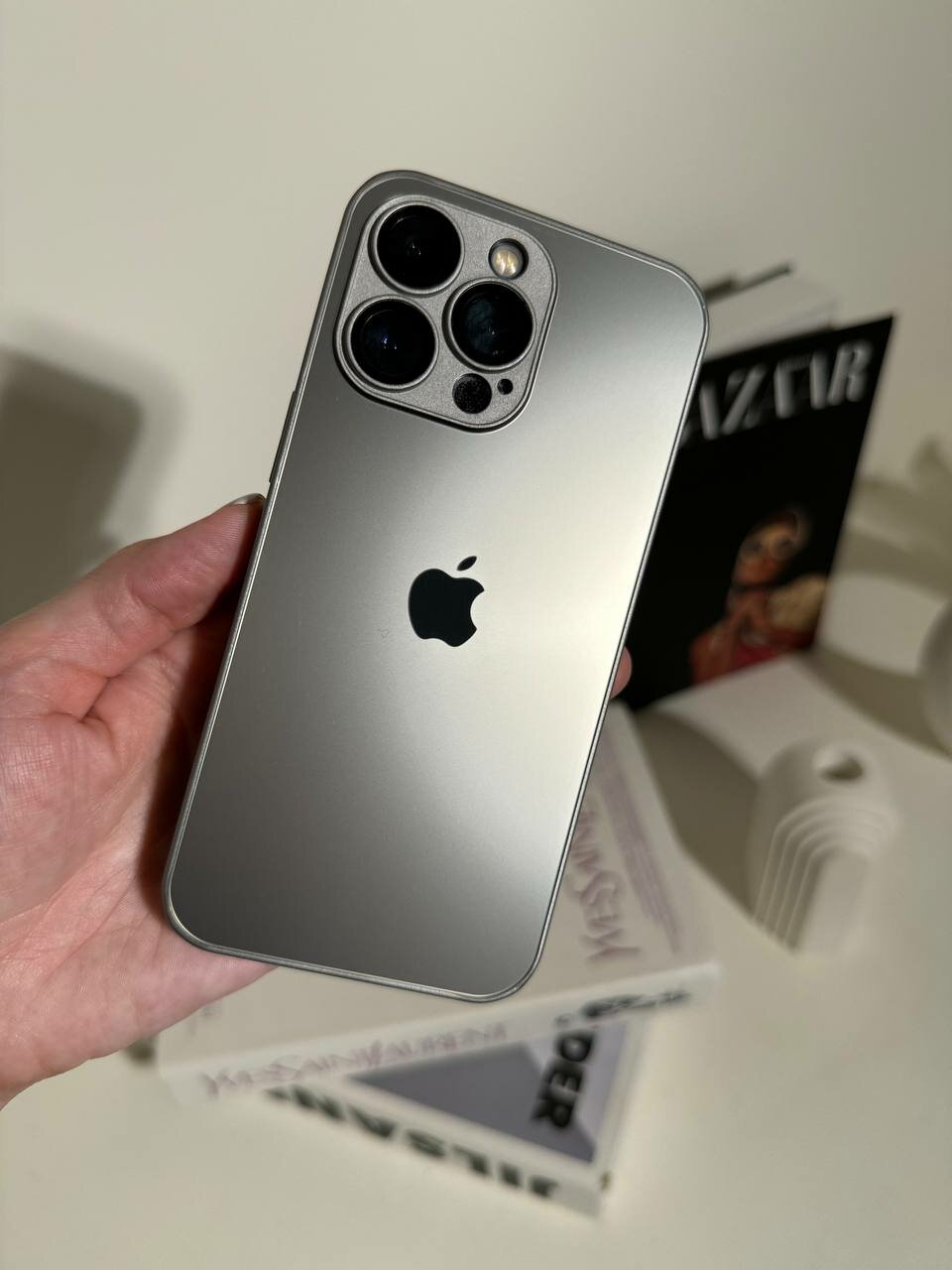 фото Чехол матовый AG Glass IPhone 15 Pro Logo Синий c защитой на линзах