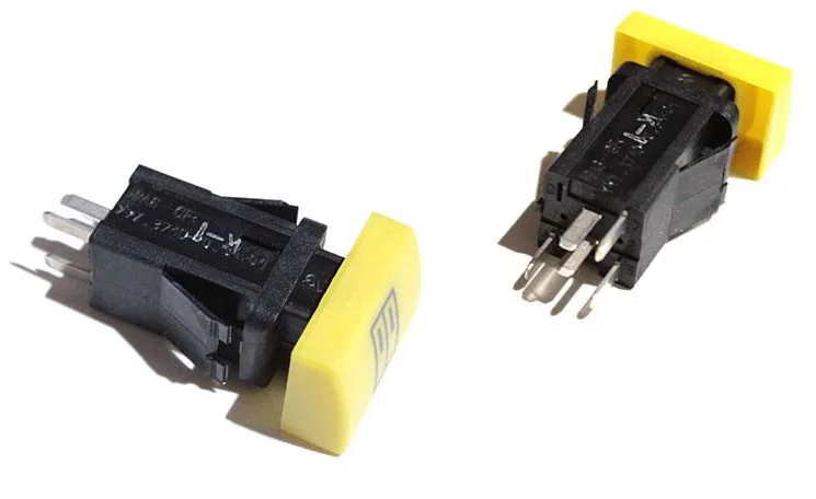 фото Выключатель открывания-закрывания пассажирских дверей ГАЗель бизнес/NEXT 997.3710-10.34 (Радиодеталь)