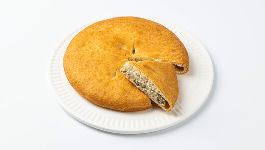 Пирог осетинский с курицей, грибами и сыром, 250 г