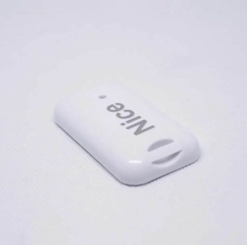 Пульт для ворот и шлагбаума Nice ERA INTI2, брелок-передатчик Найс — фото 1