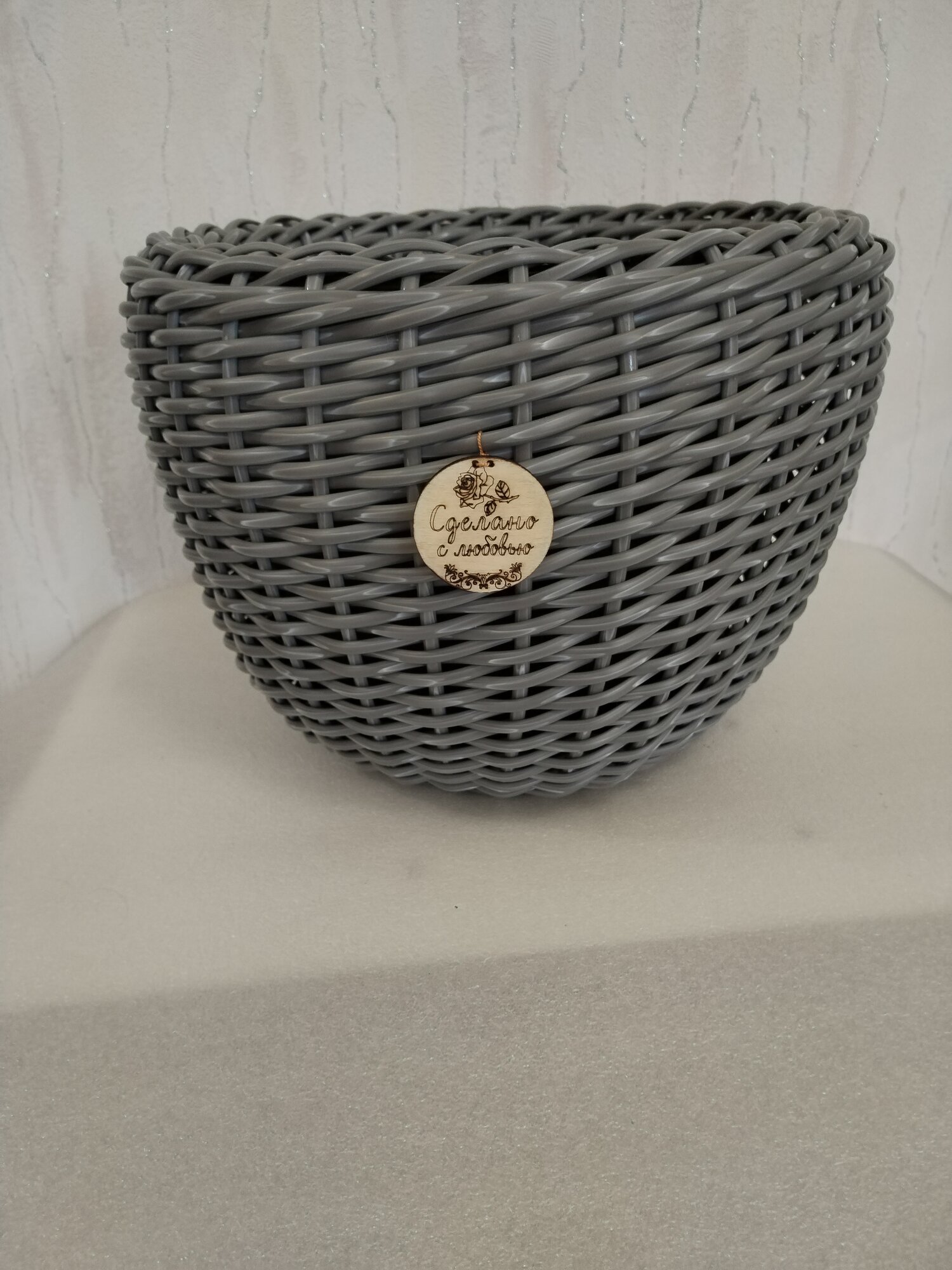 Кашпо из ротанга 12 л, цвет серый, высота 26 см, ширина 37 см, диаметр дна 22 см