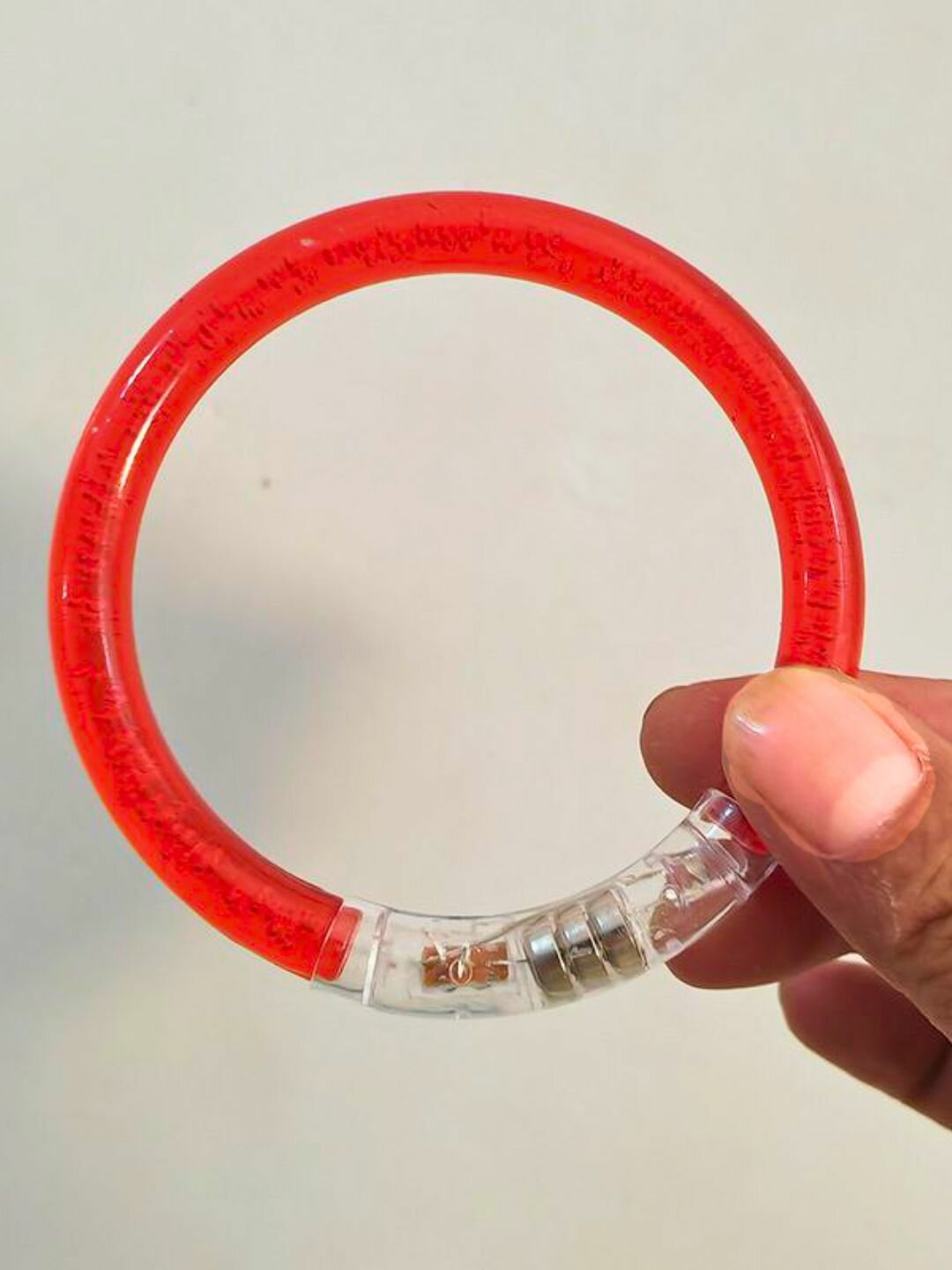 Cветовые браслеты