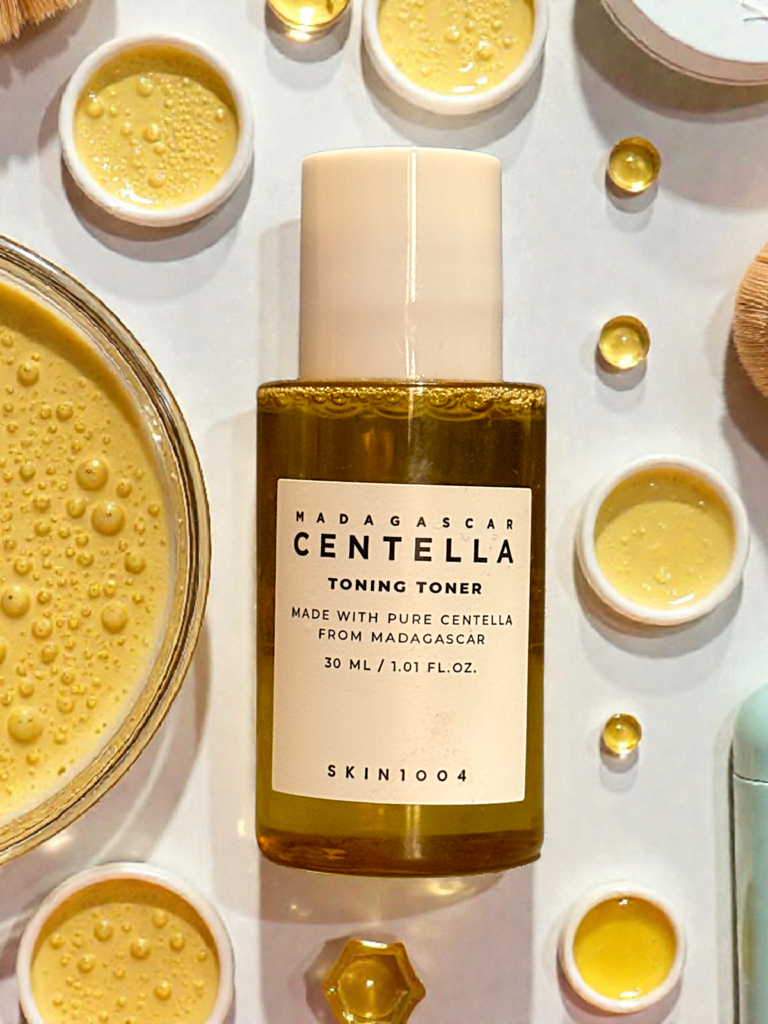 Тоник Centella SKIN1004 Madagascar, с центеллой, увлажняющий, для всех типов кожи, 30 мл