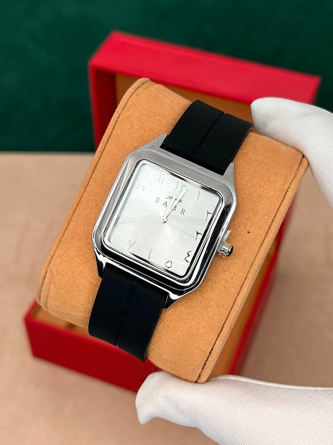 Наручные часы