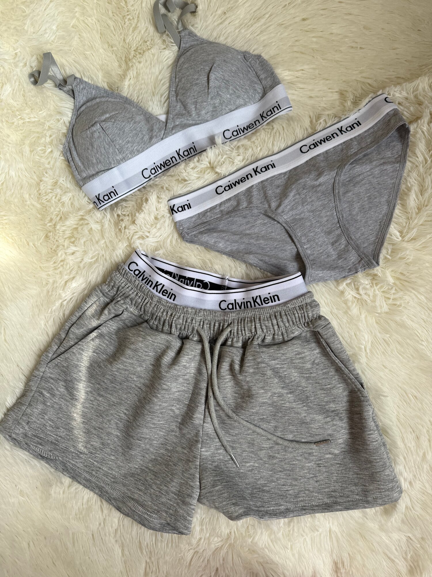 Комплект нижнего белья комплект