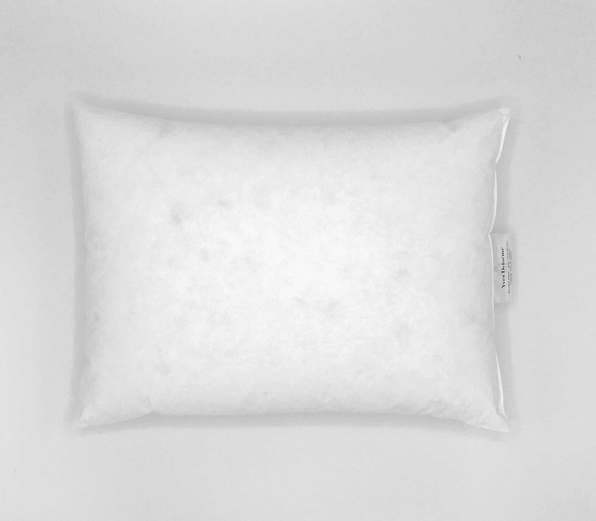 Подушка Yves Delorme Premium Deco White 30x40 см