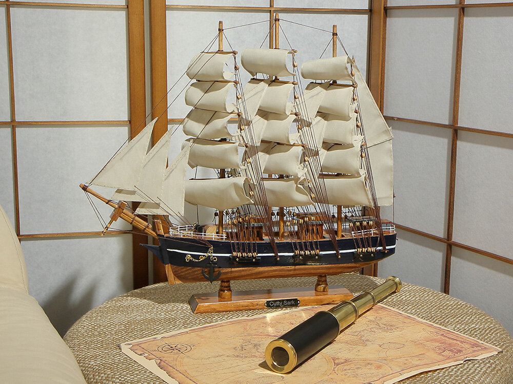 Модель парусника Cutty Sark 50 см