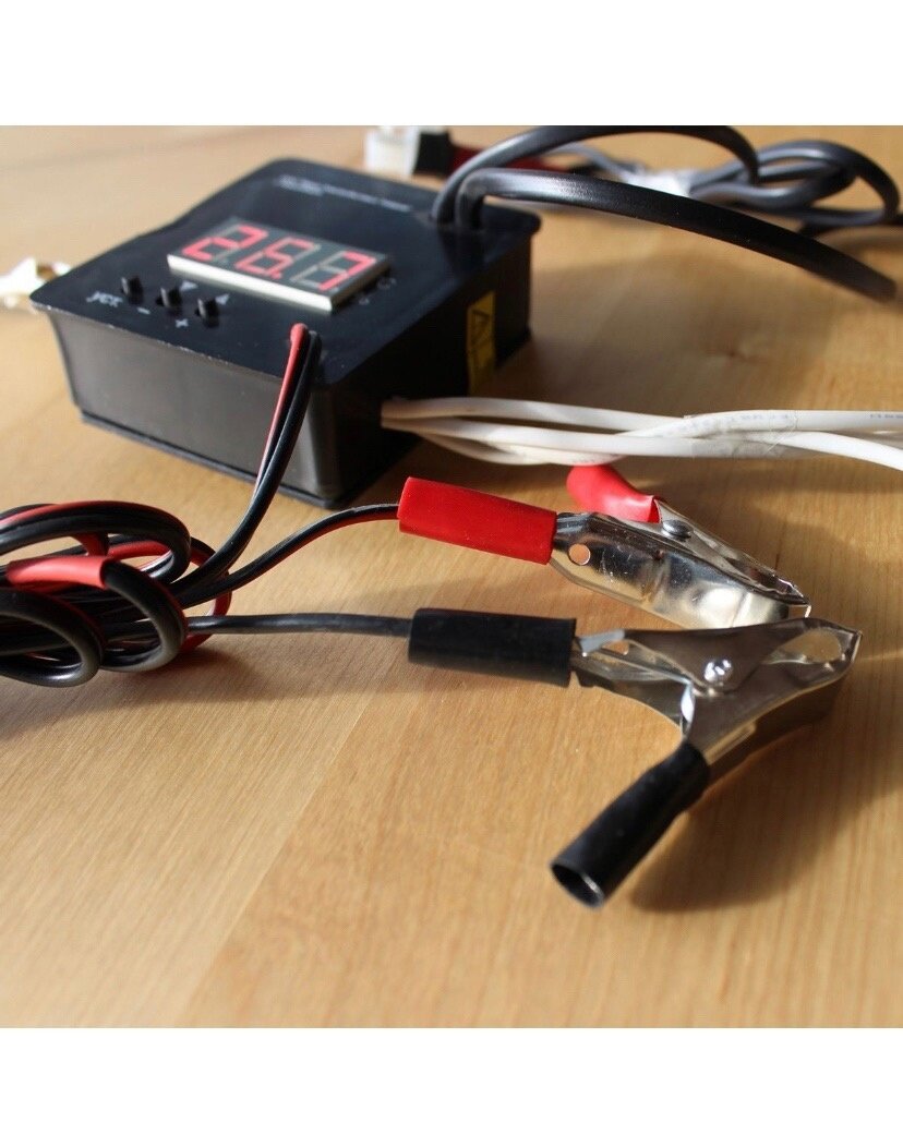 Терморегулятор для инкубатора Несушка с гигрометром и вентиляторами цифровой 220/12В - фотография № 4