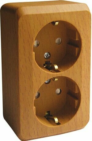 фото Розетка откр. уст. с з/к 2-я 16А/250В со шторками Этюд Дача бук