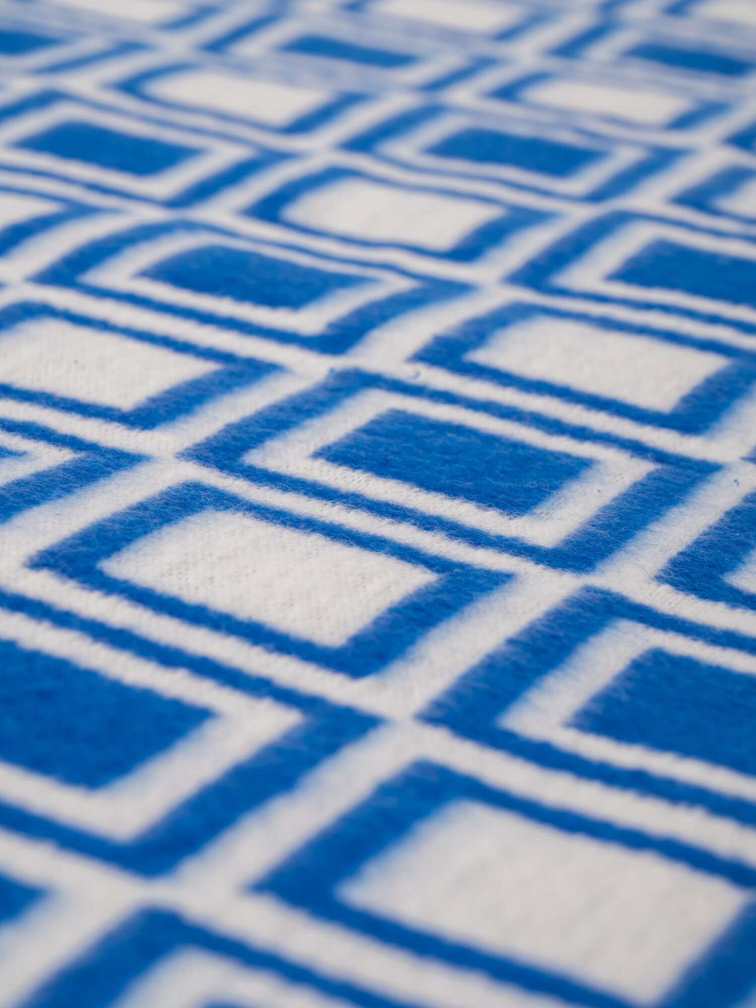 Одеяло байковое 1,5 спальное (140*200см), синее, клетка - фотография № 6