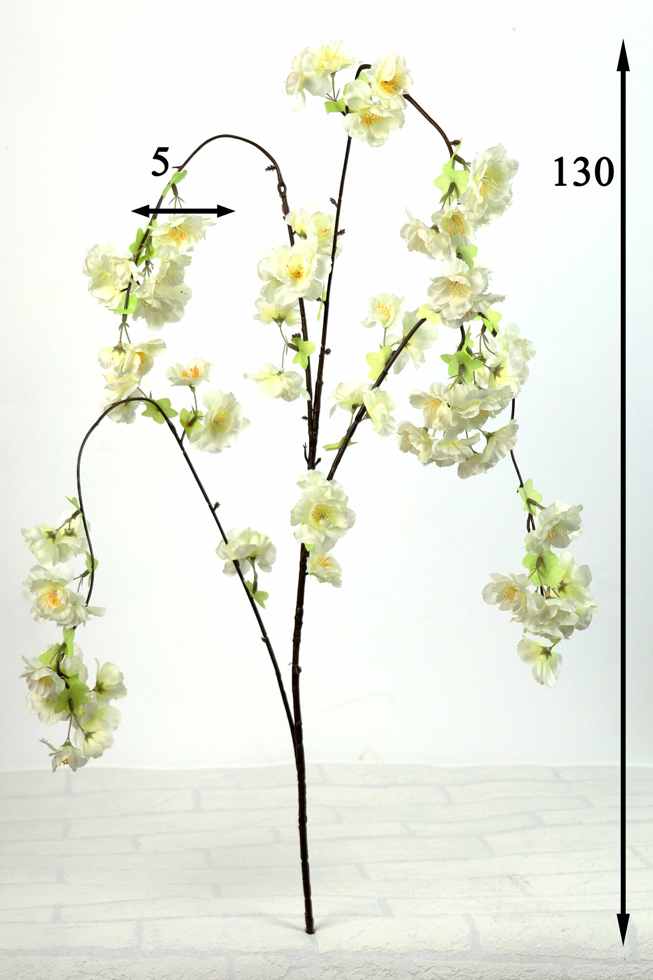 Искусственные цветы Сакура от бренда Holodilova