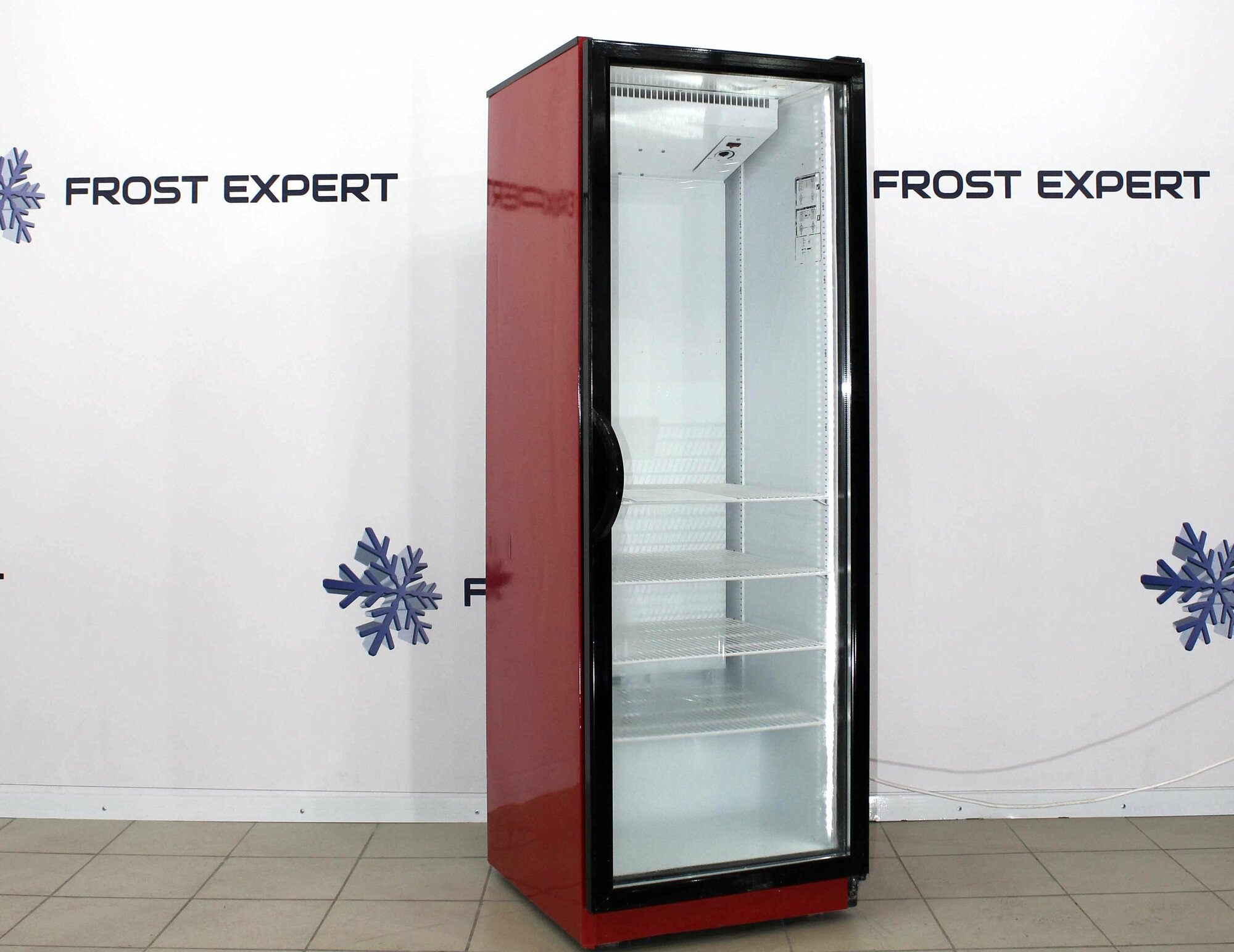 Холодильный шкаф Norcool C440 Красный Б/У - восстановленный