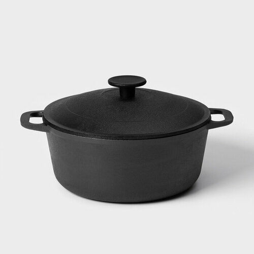 Кастрюля чугунная Wild Kitchen 3 л с крышкой 4002₽