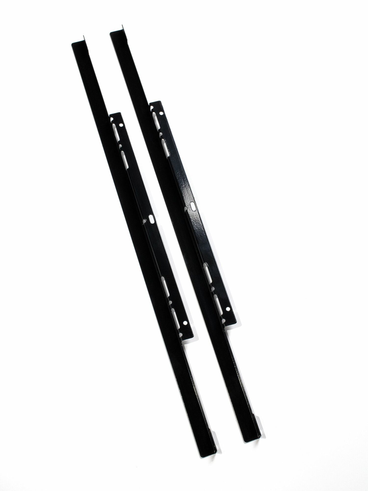 фото Термоизоляционная планка стандартная для ДСП 16 мм (комплект 2 шт) RAL 9016 Белый глянец