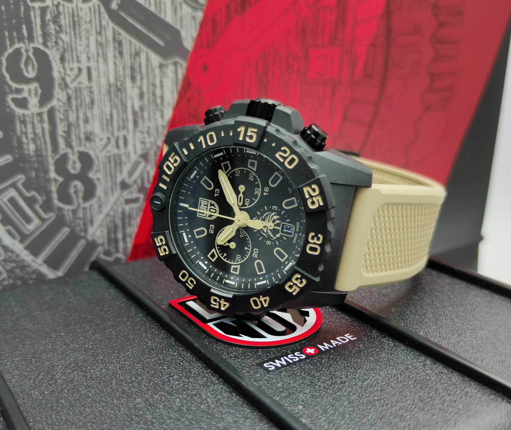 Наручные часы Luminox