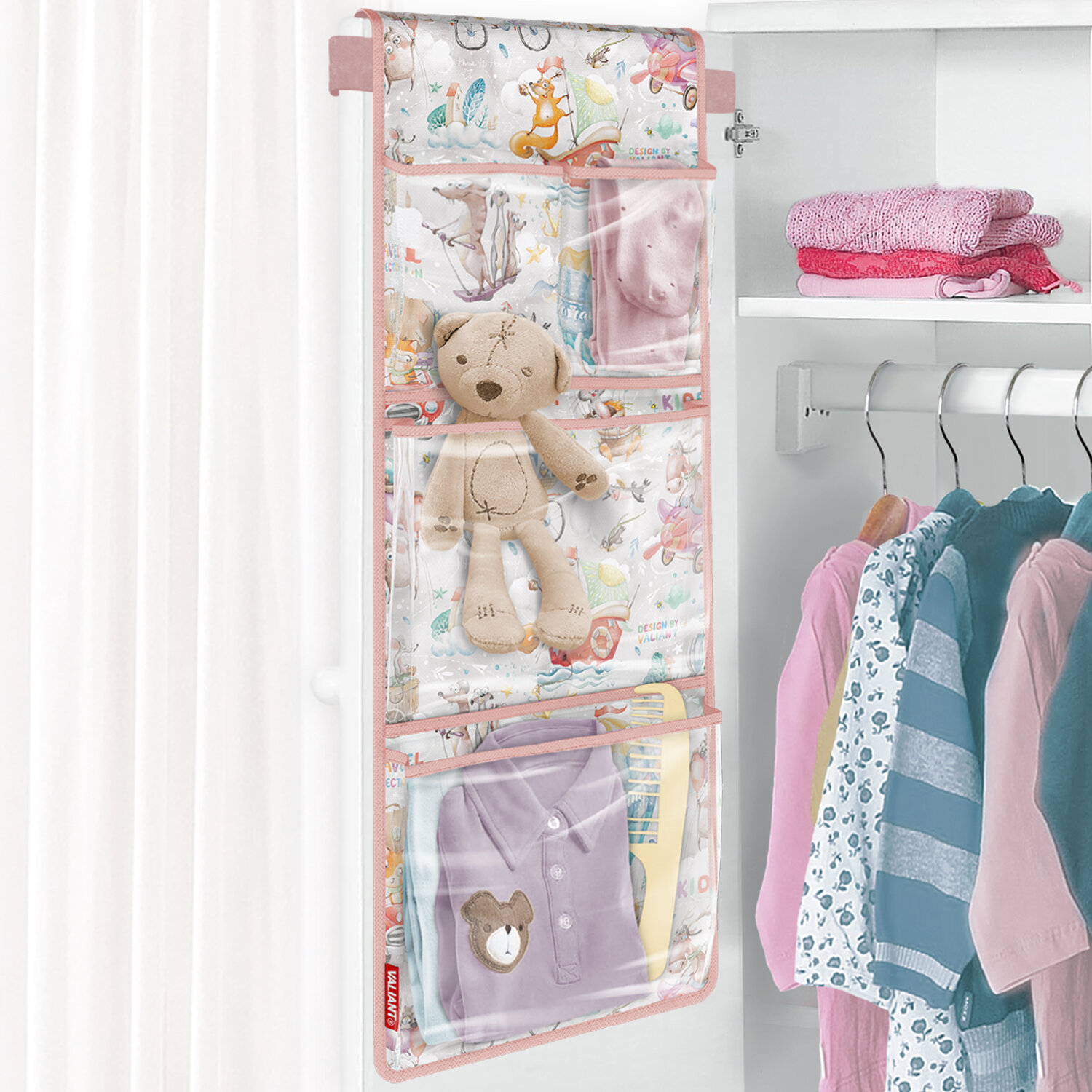 фото Кармашек подвесной в детский сад, 4 отделения, 76*25 см, розов, путешастики