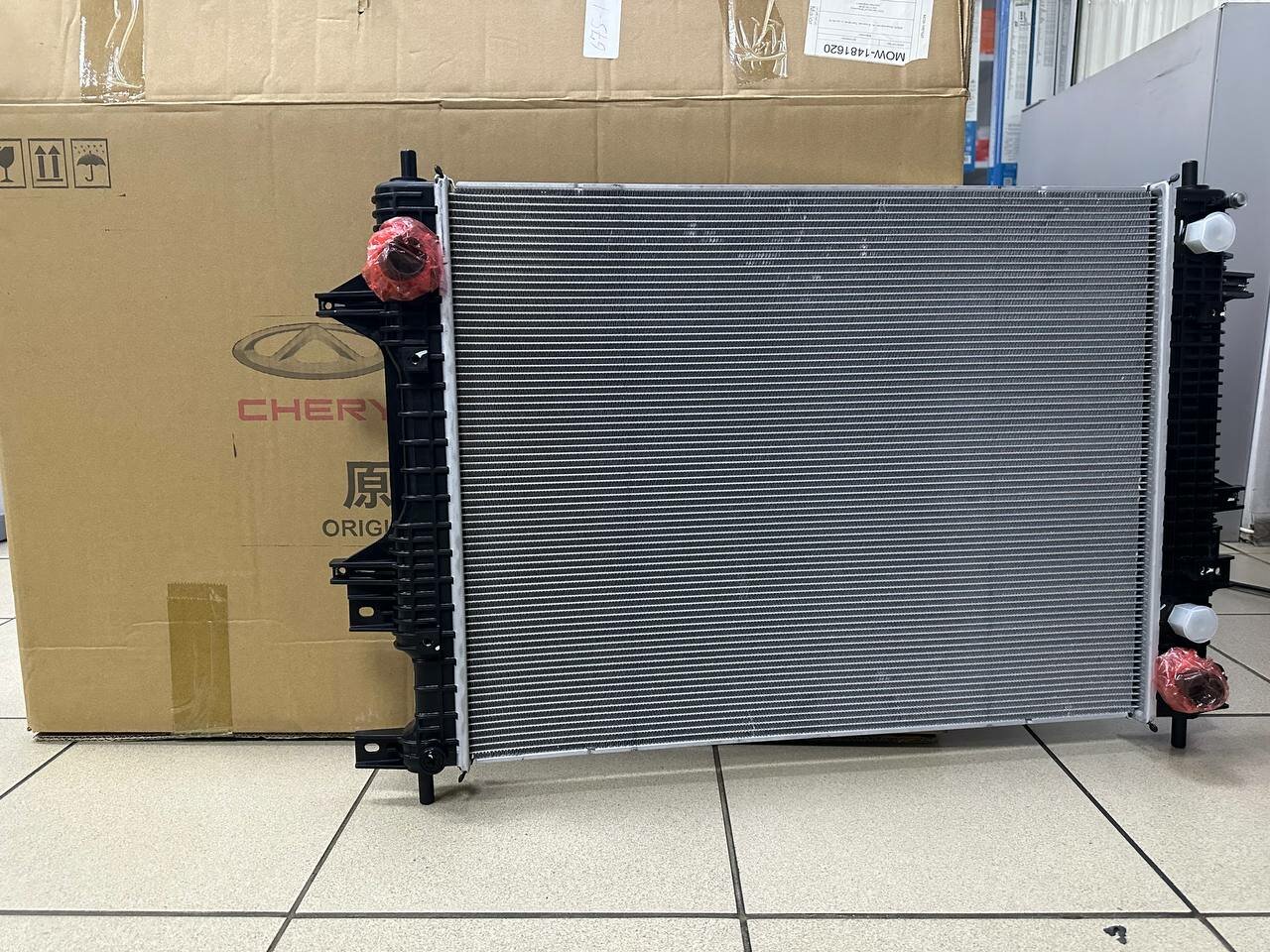 Новый Оригинальный Радиатор Охлаждения Двигателя CHERY артикул 302001044AA1