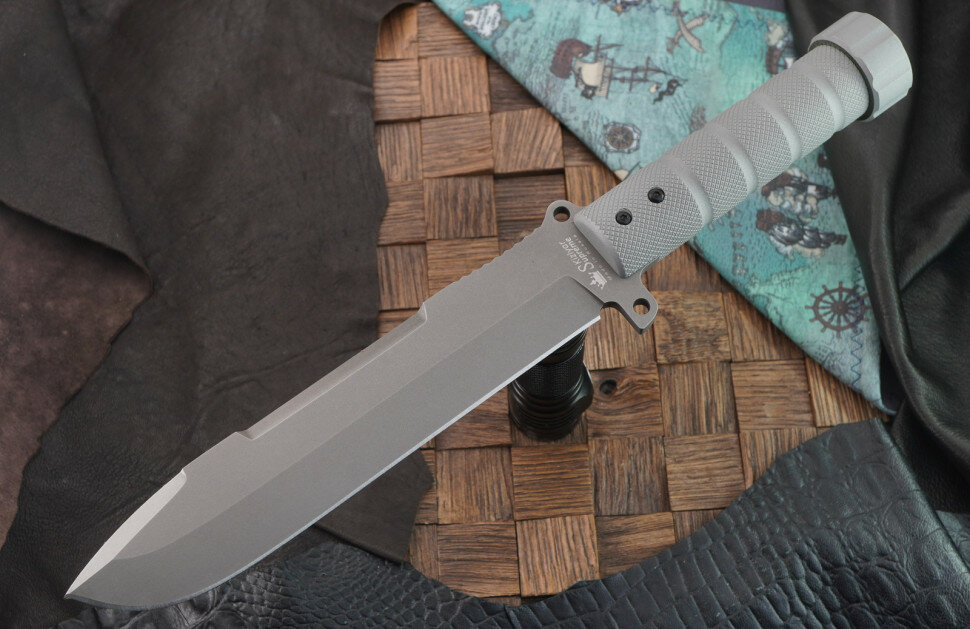 Нож выживания Kizlyar Supreme Survivalist X, сталь D2, TW, рукоять алюминий, НАЗ
