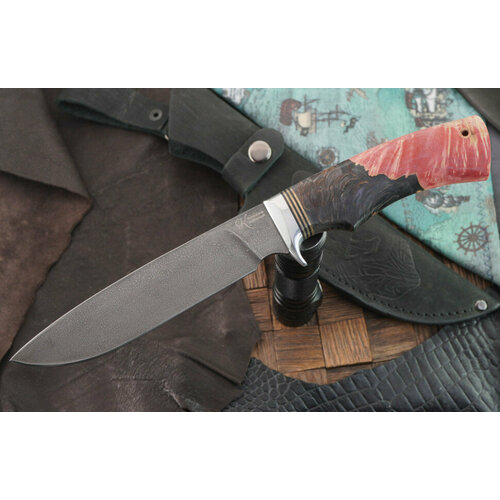 Мастерская Курносова нож Пират-1, сталь ХВ5, рукоять стабилизированная карельская береза/акрил