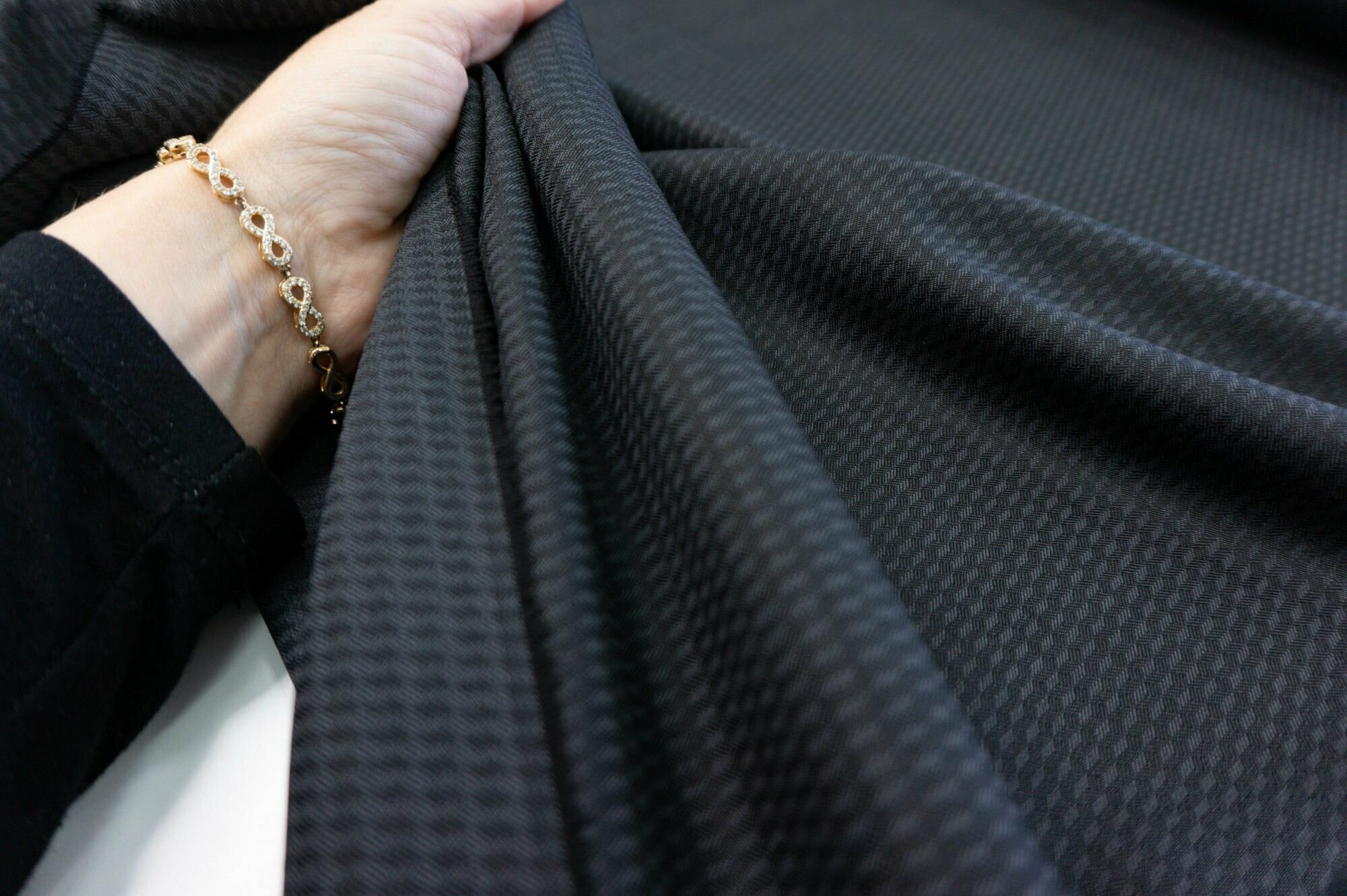 Ткань костюмная шерсть серый жаккард 0.5 m. Ткань для шитья
