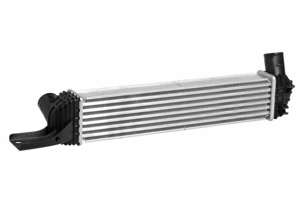 ОНВ (радиатор интеркулера) для автомобилей NewActyon/Korando (12-) LRIC 1755 LUZAR