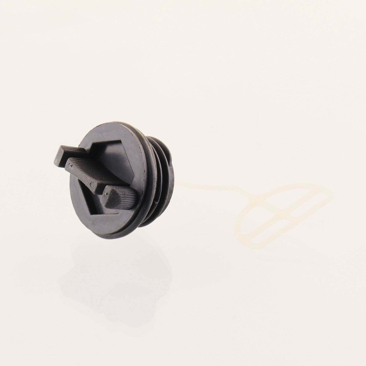 фото Крышка бака топливного бензопилы Husqvarna 137/142 "BRAIT"