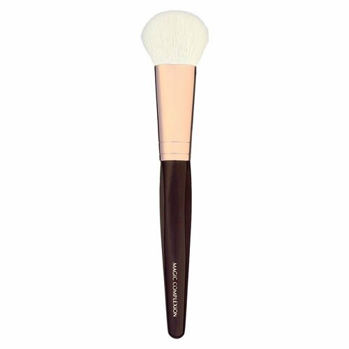 Кисть Charlotte Tilbury - Magic Complexion Brush