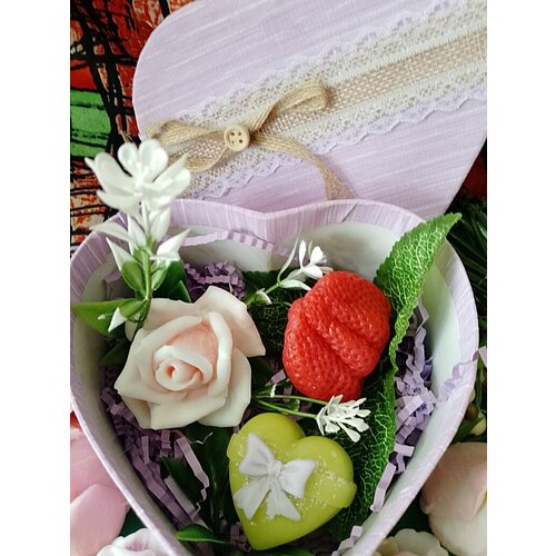 Мыло ручной работы универсальный подарок Роза Клубника и Дыня 550₽