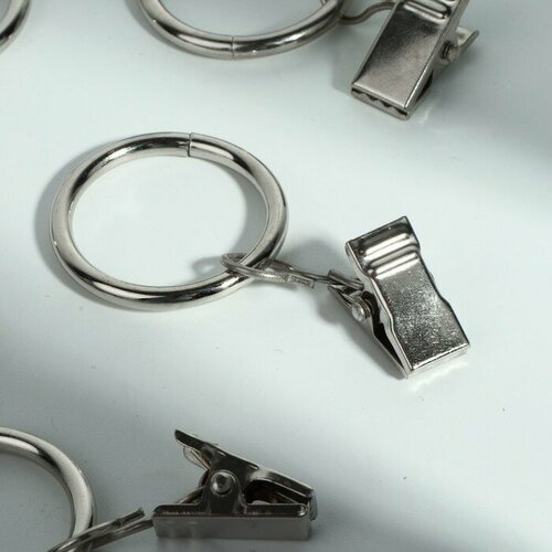 Кольцо для карниза с зажимом d 2330 мм цвет серебряный100 шт 1389₽