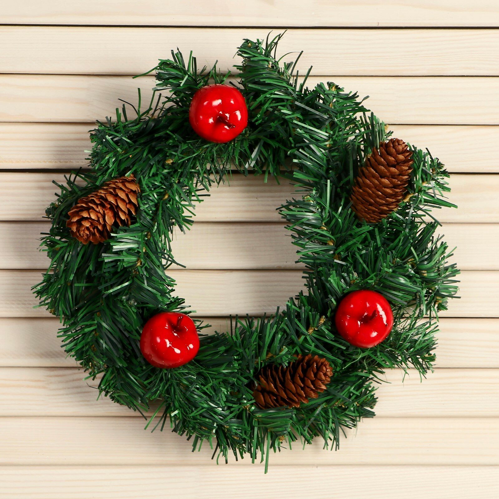 Новогодний венок d-19 см «Зимнее волшебство. Уютная сказка» на дверь на стену декор яблоки шишки