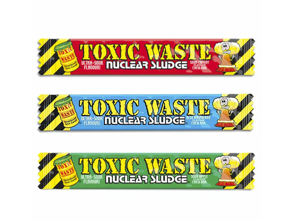 Кислая жевательная конфета Toxic Waste Nuclear Sludge - набор 3 вкуса (яблоко, малина, вишня) (США), 20 г (3 шт)