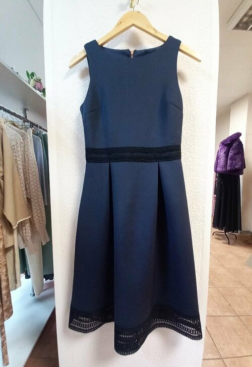 Платье Dorothy Perkins, размер маркировка US 4/ UK 8, синий