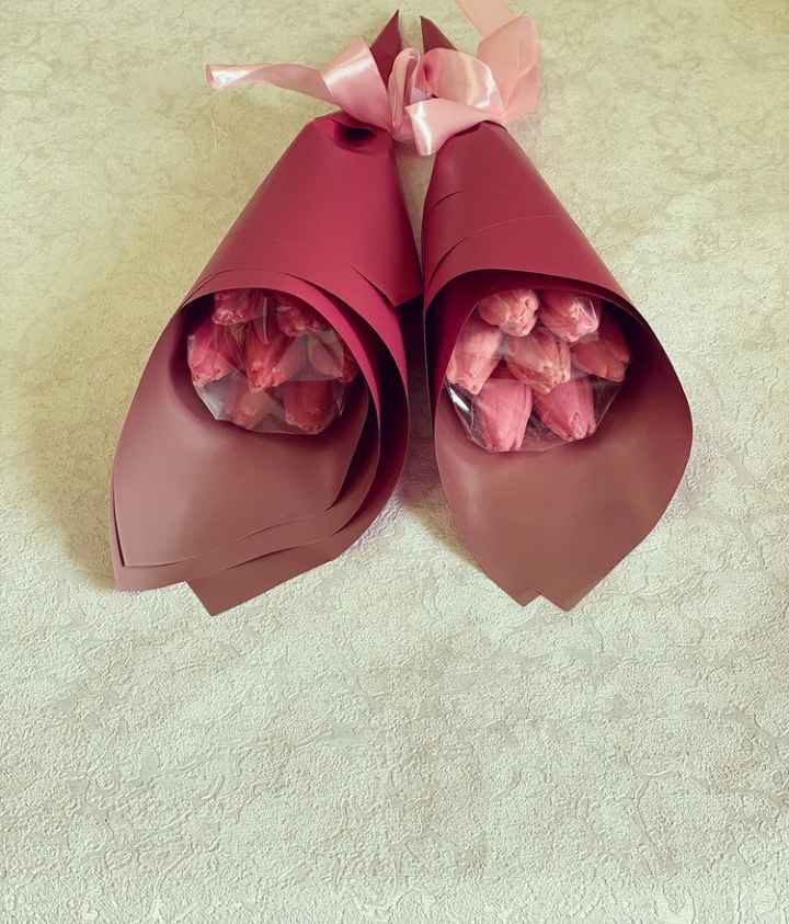 Букет цветов из шоколада тюльпаны 7 шт